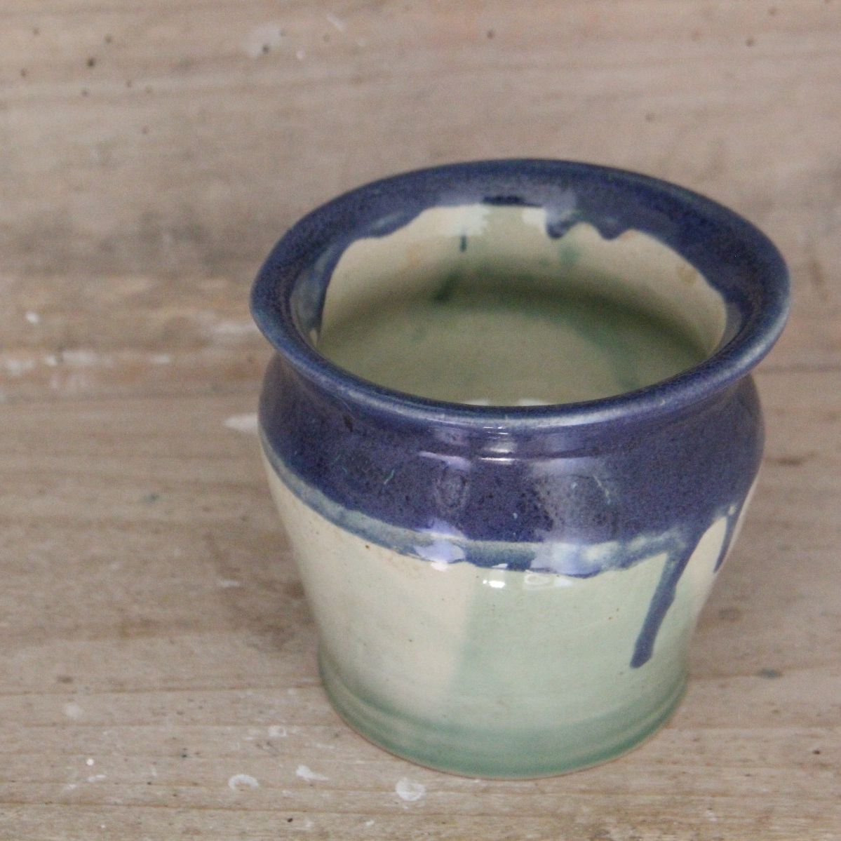 Pot tourné collection violet et vert