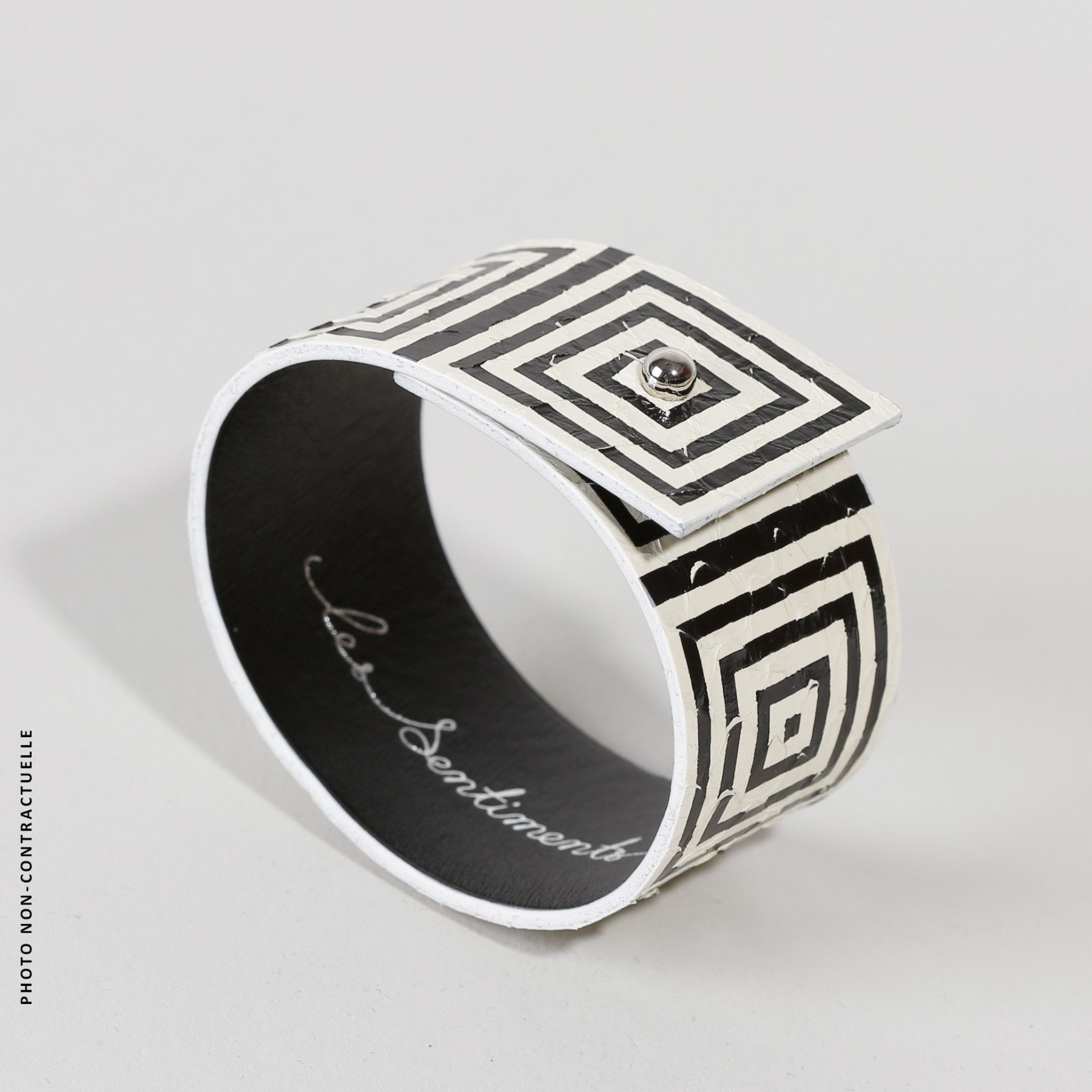 Bracelet Amitié noir et blanc, intérieur noir