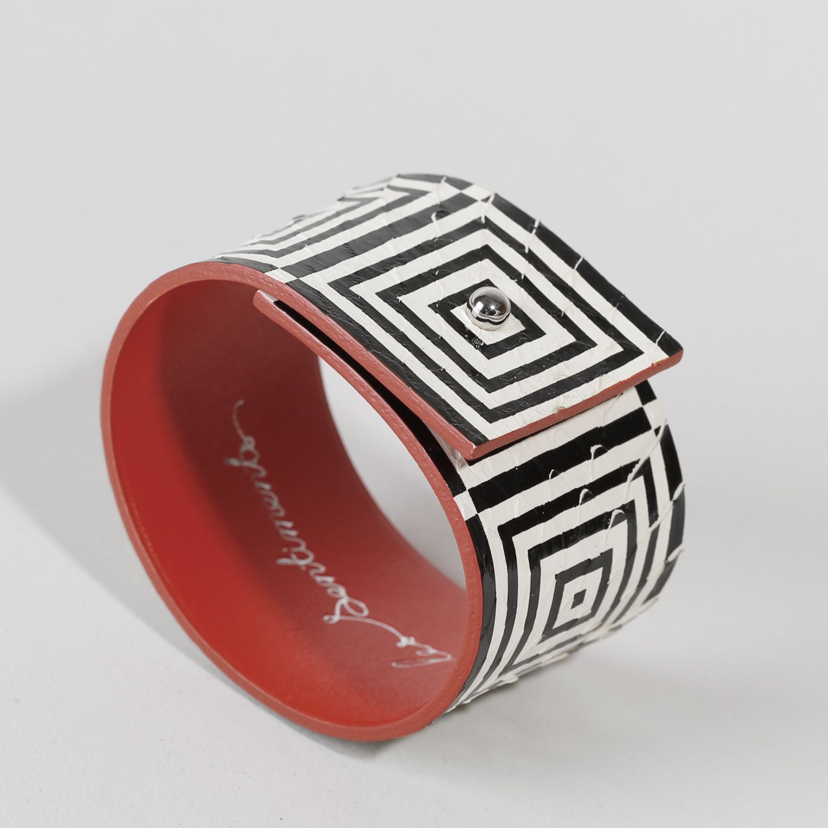 Bracelet Amitié en cuir noir et blanc, intérieur orange