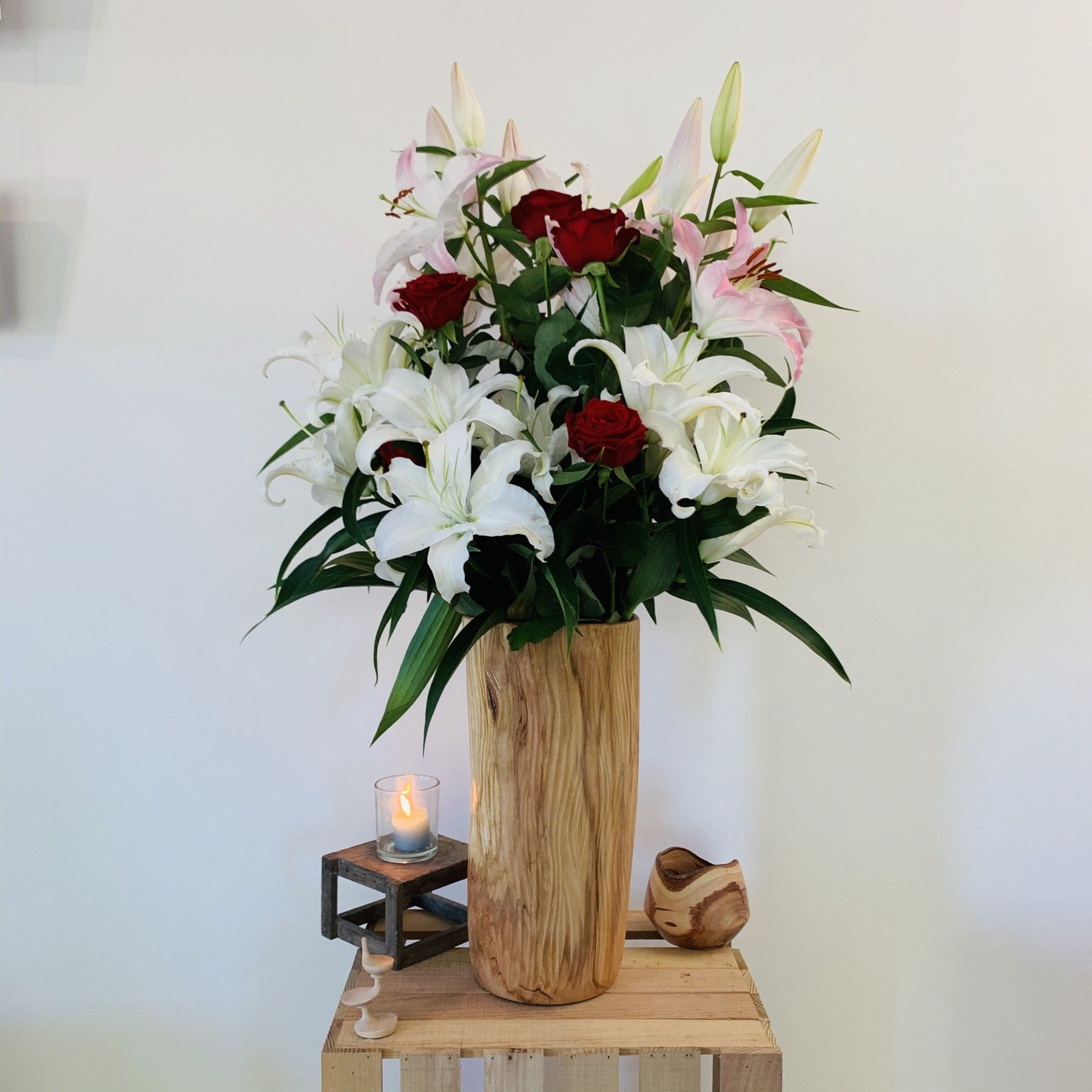 Vase haut en cerisier