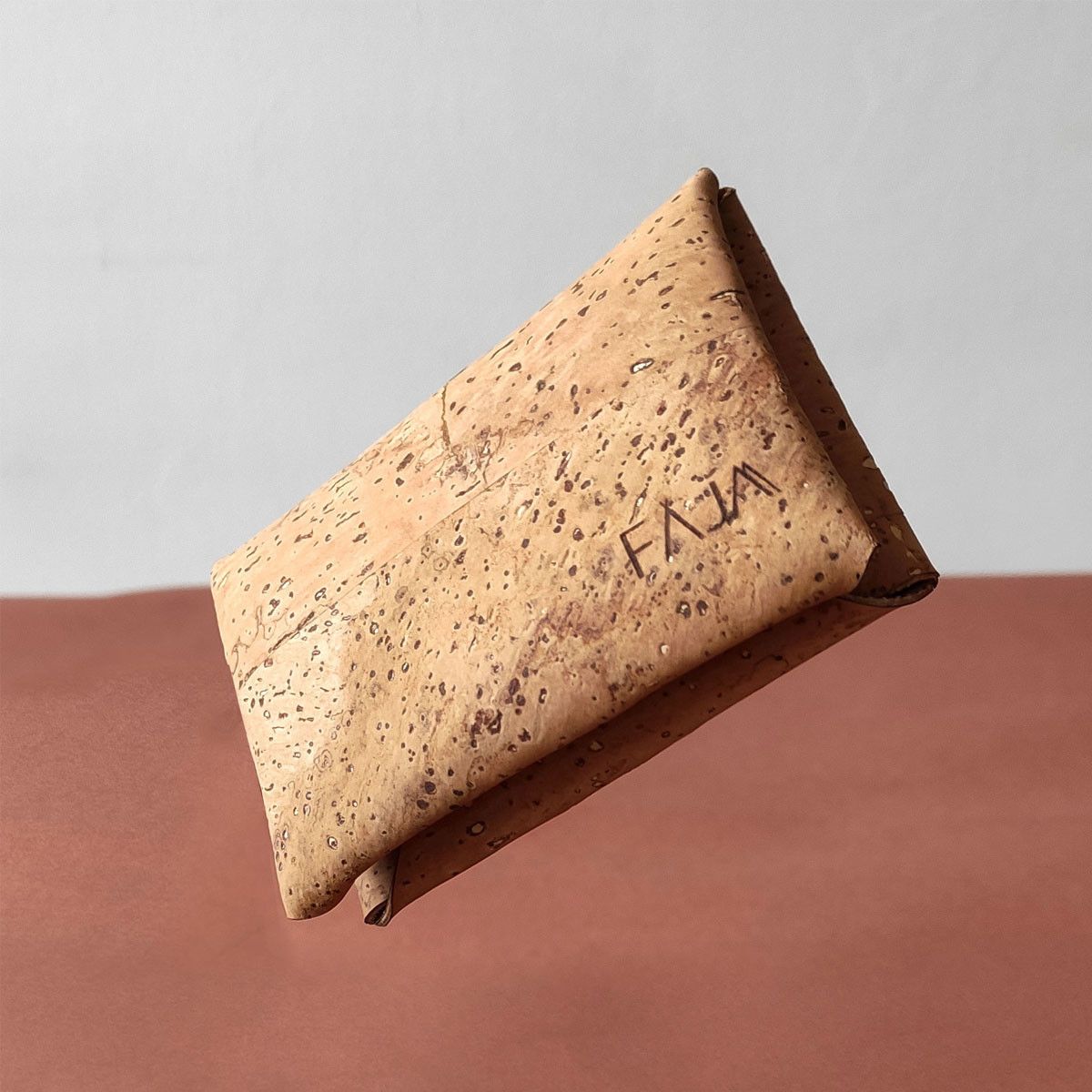 Porte-carte en liège