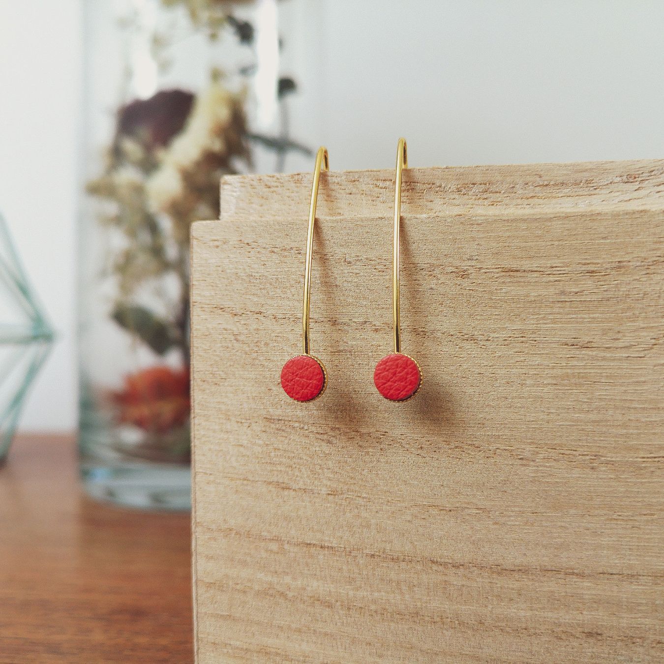 Ozalée N°1 – Boucles d’oreilles en cuir – Corail