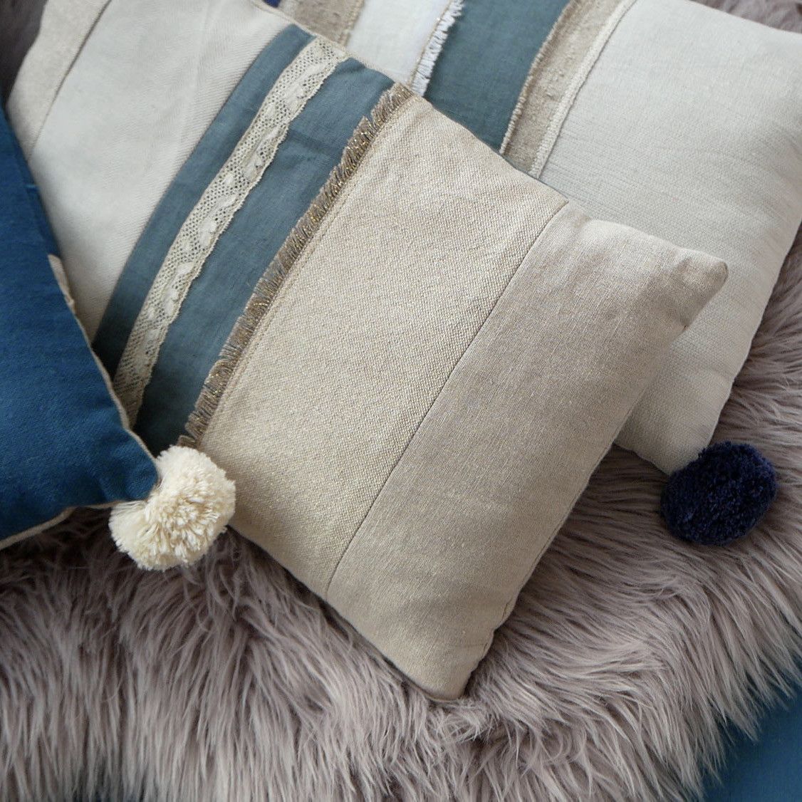 Coussin UPCYCLING / Dentelle