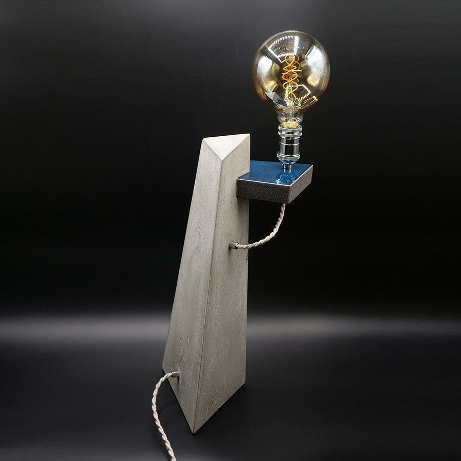 Lampe en pierre de lave et béton - DRE0040
