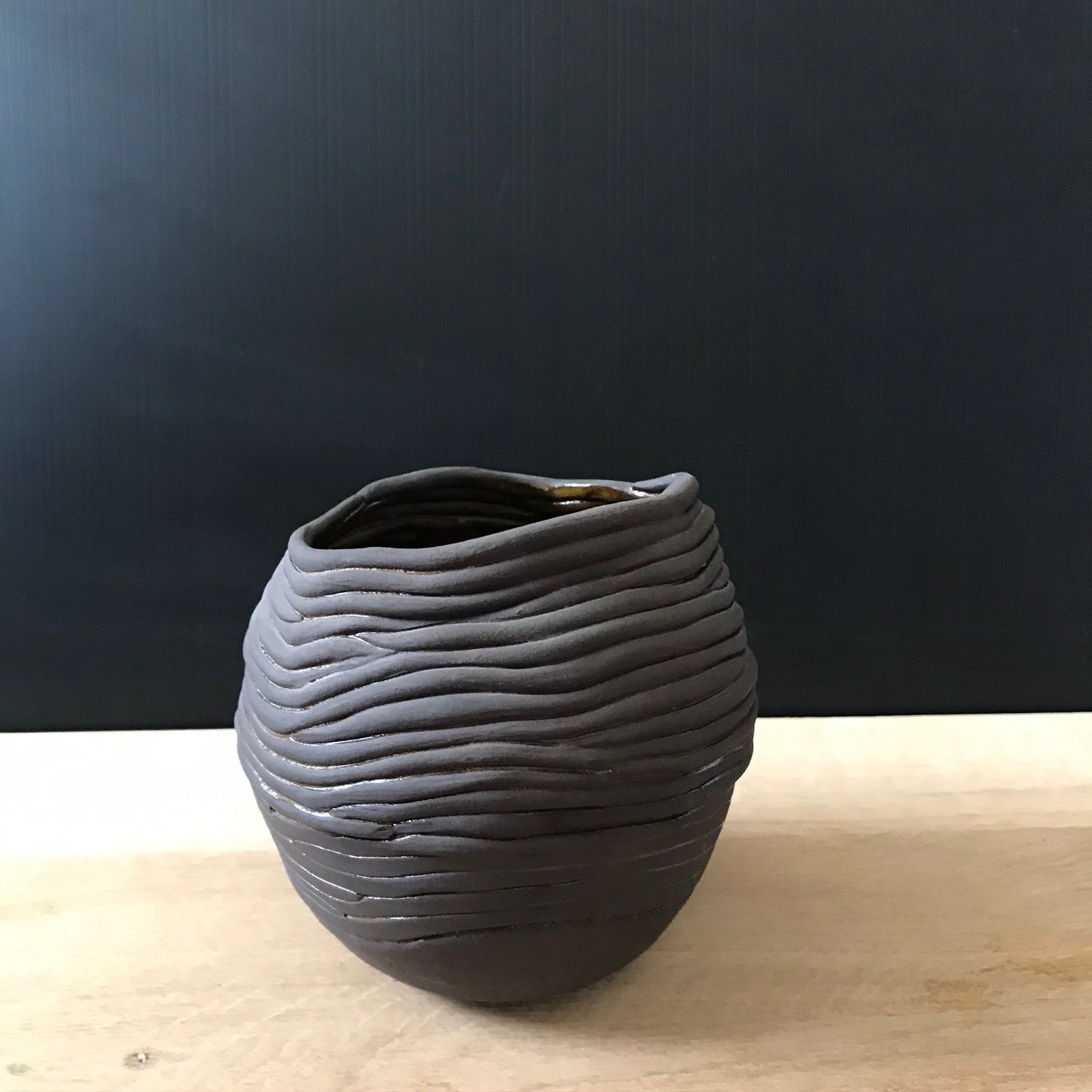 Vase noir