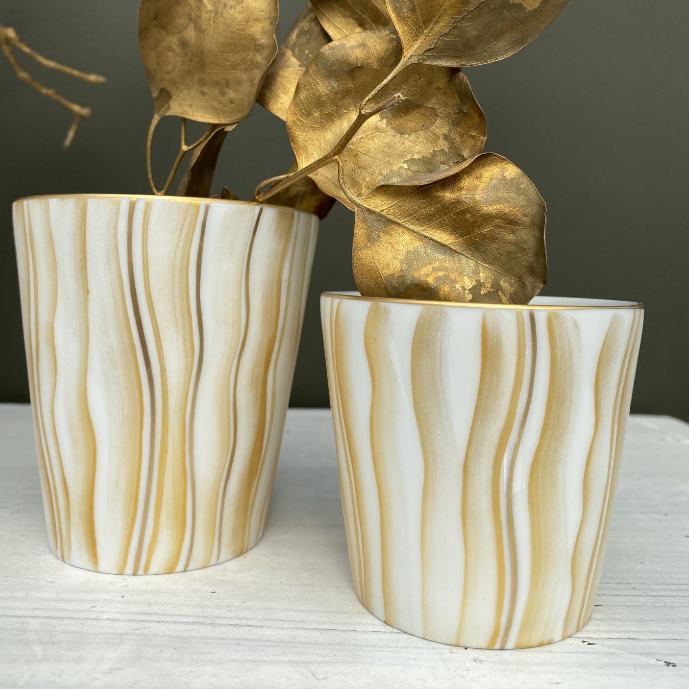 Ensemble de deux gobelets de tailles différentes