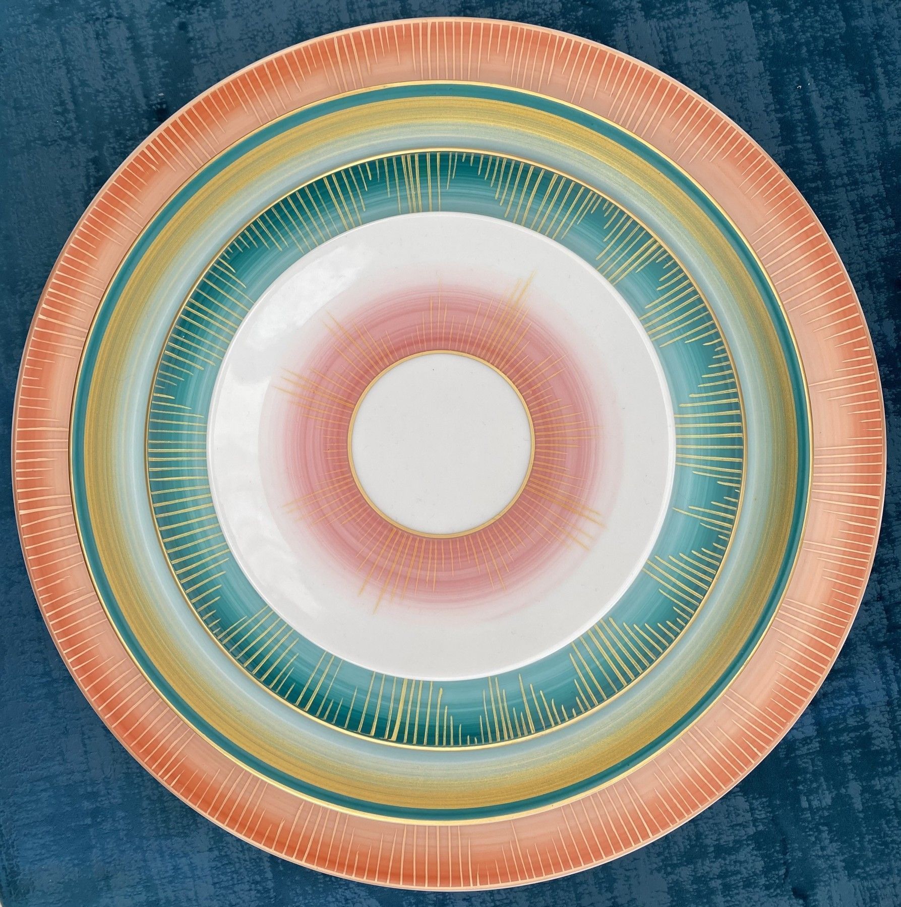 ensemble de quatre assiettes plates Saulire