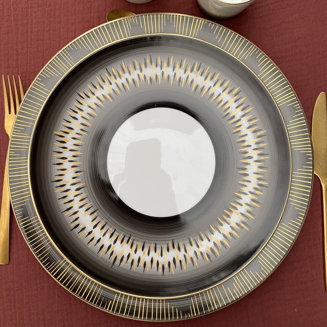 Ensemble de quatre assiettes plates Zeste