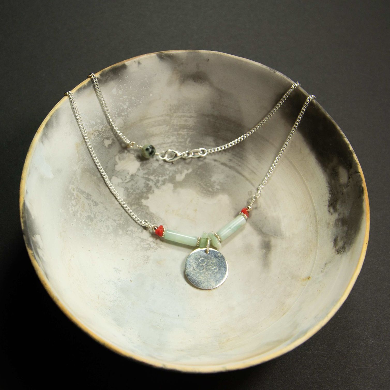 Collier et pendentif en argent avec amazonite et corail