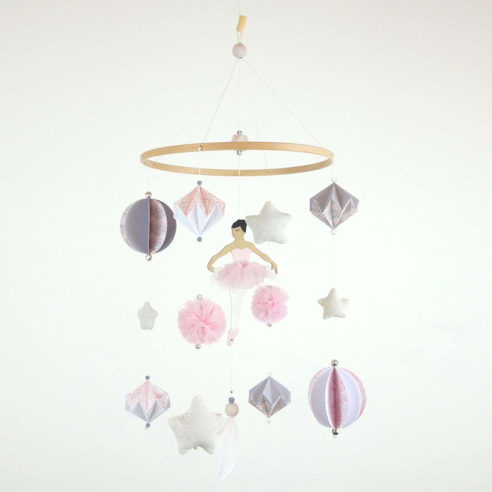Mobile bébé origamis, danseuse étoile et pompon de tulles