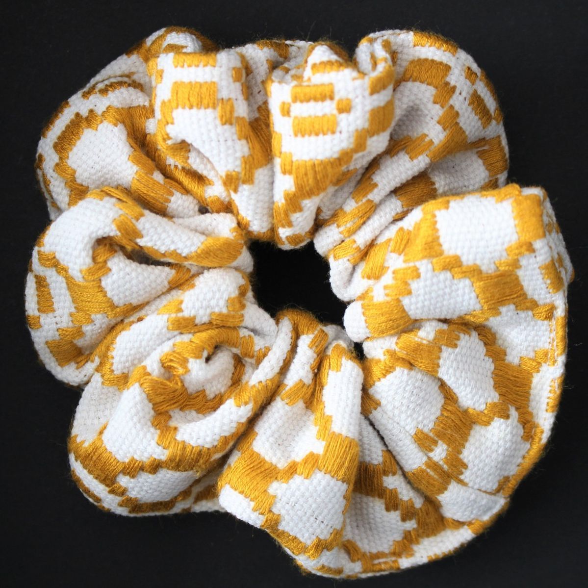 Chouchou jaune Royalty