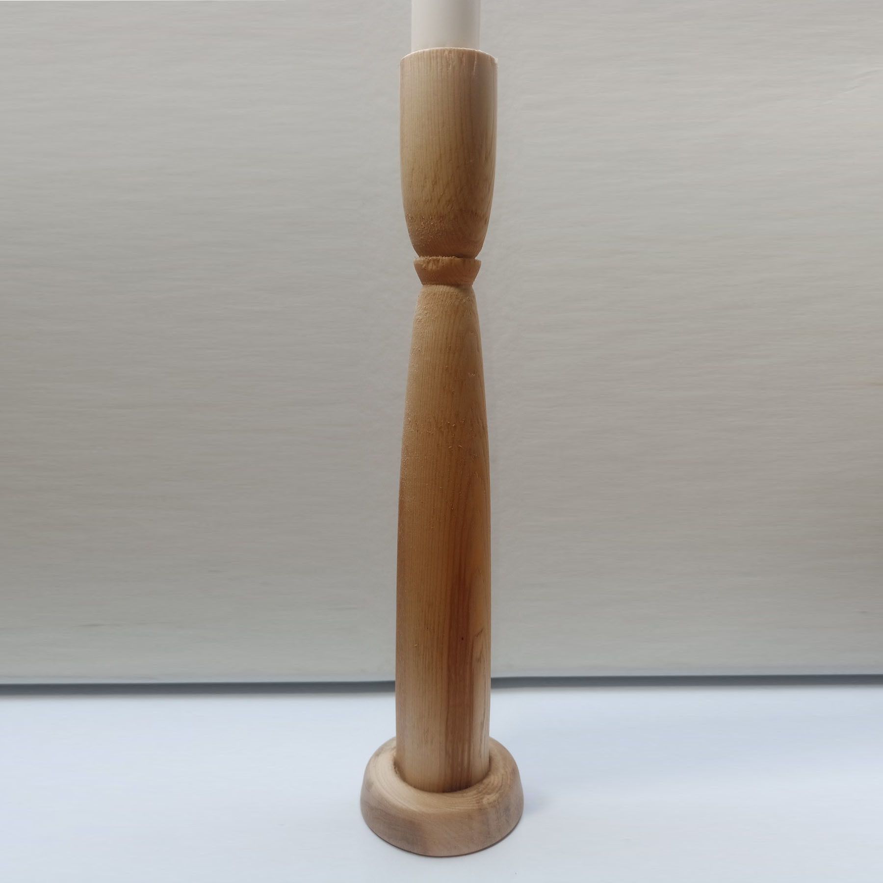 Bougeoir Moderne 255x35 en bois tourné