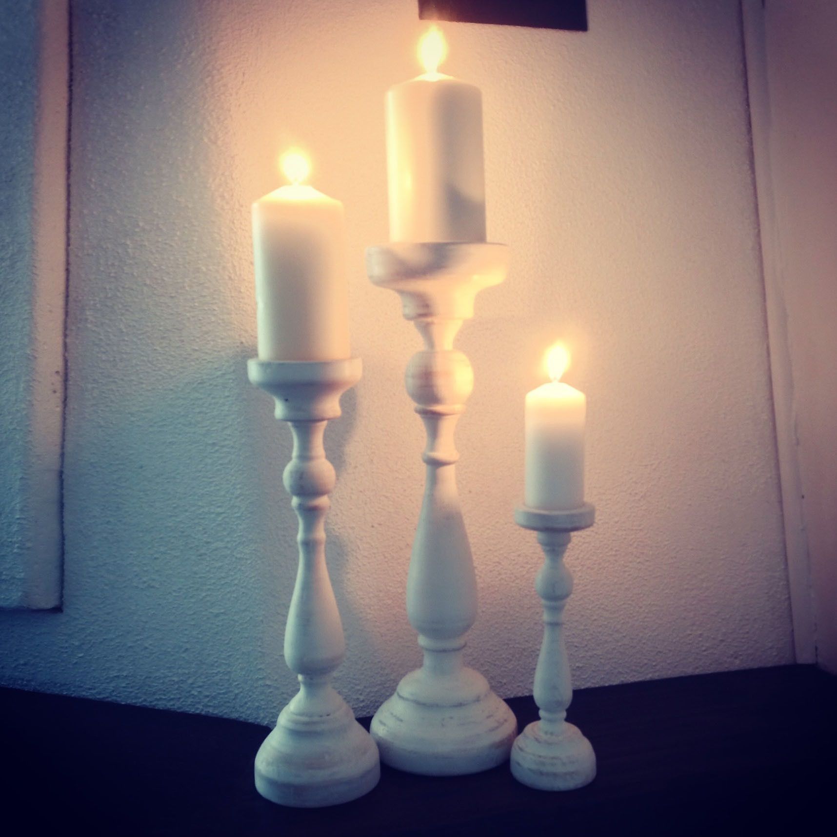 Triplette de Bougeoirs de 370, 270 et 200mm en bois tourné