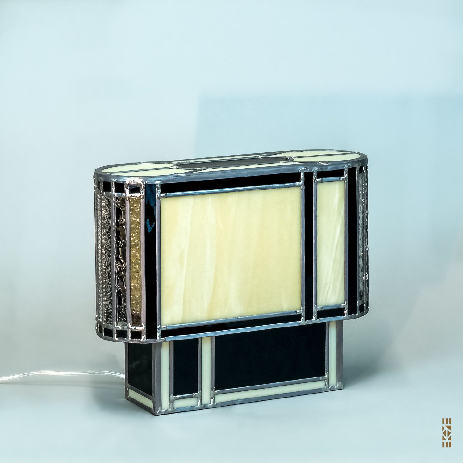 Lampe Art Déco vitrail Frank L.W