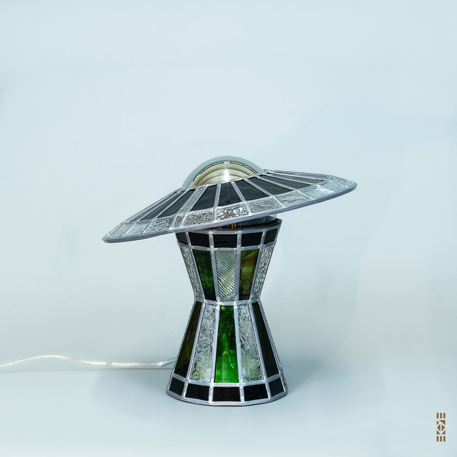 Lampe Art Déco vitrail Mademoiselle