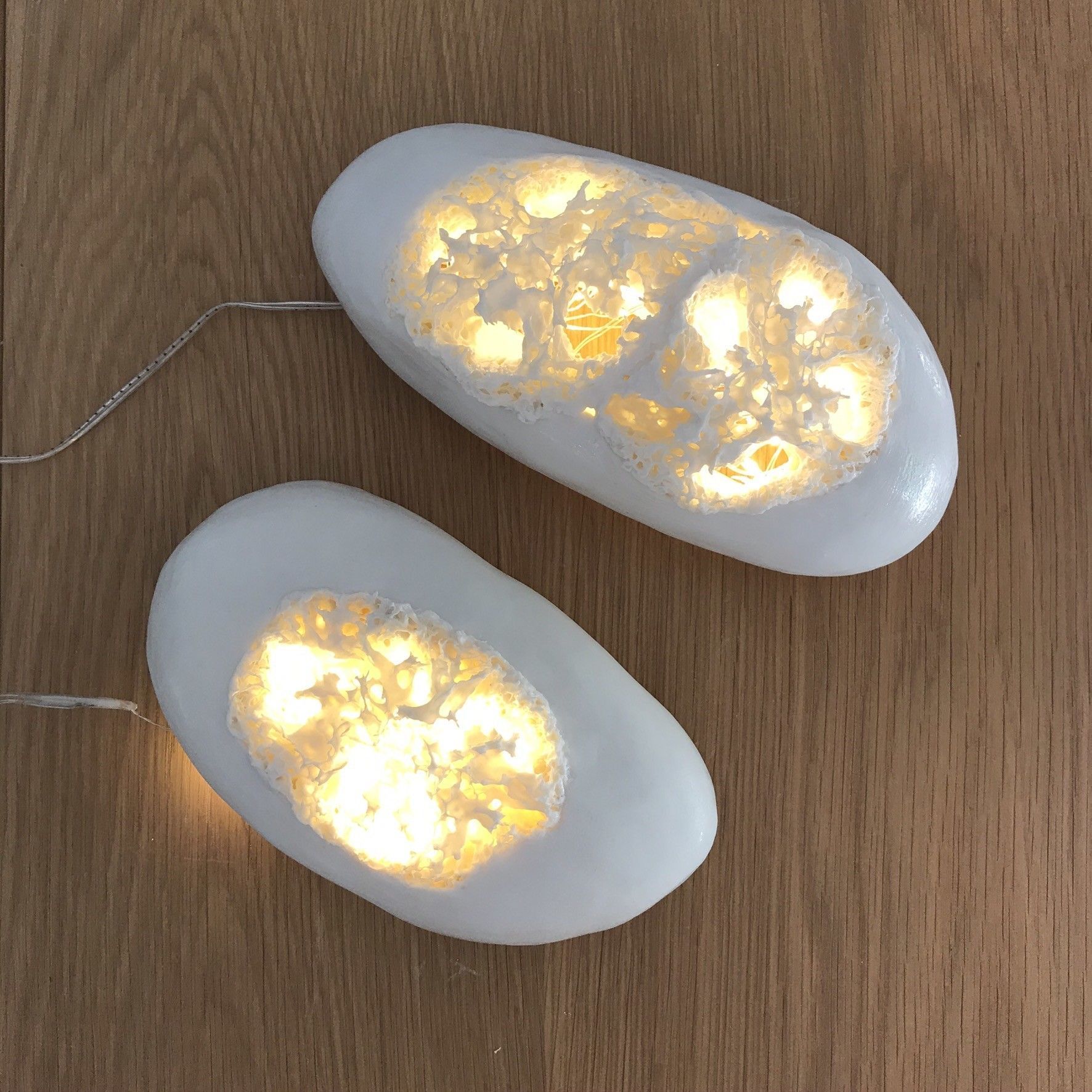 Galet corail lumineux