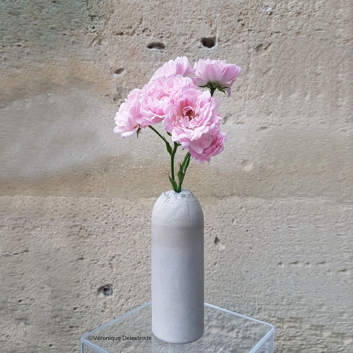 Petit soliflore béton