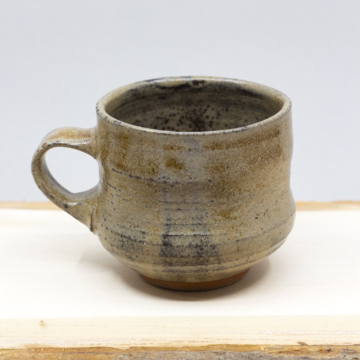 Tasse à espresso, émail doré