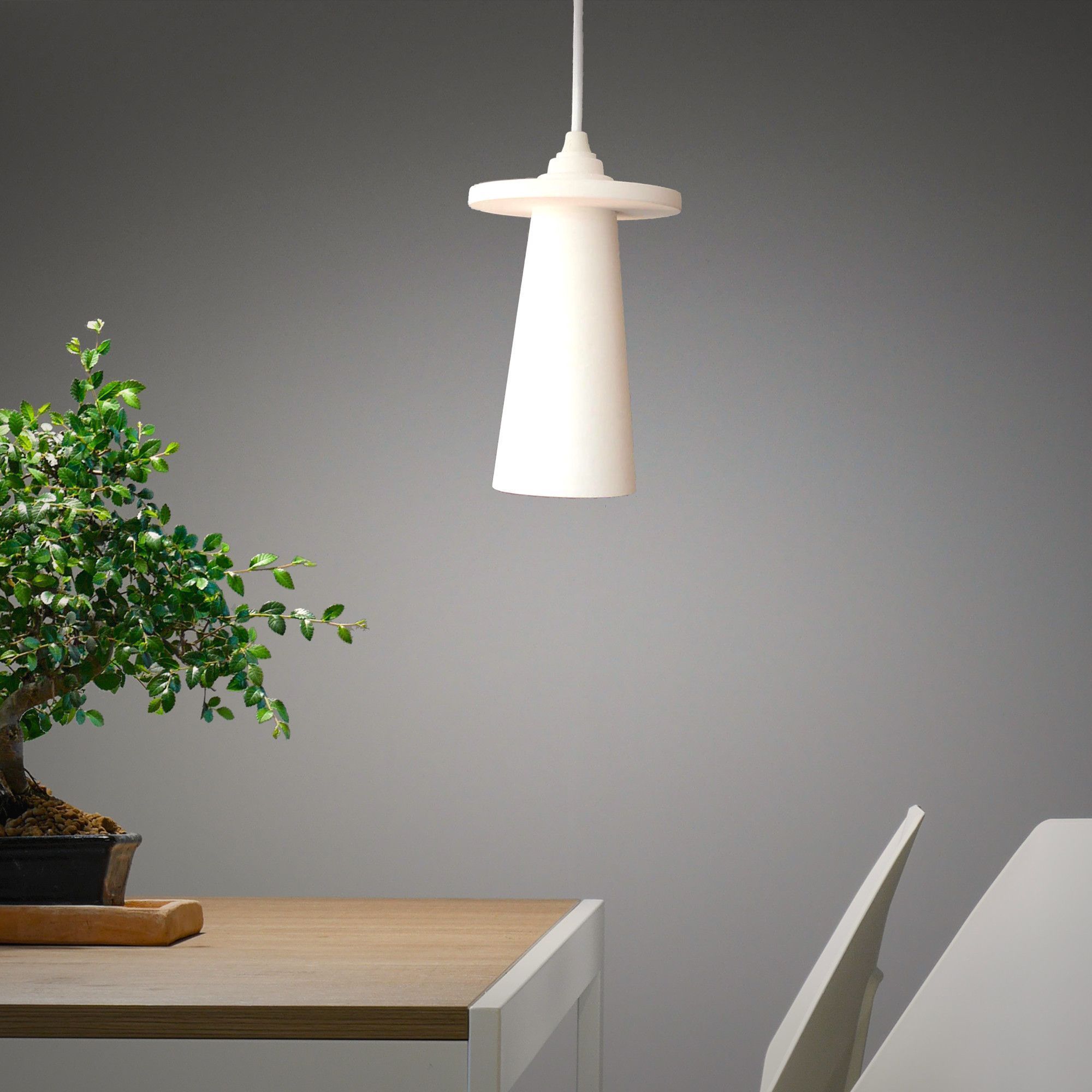 Luminaire suspendu en plâtre