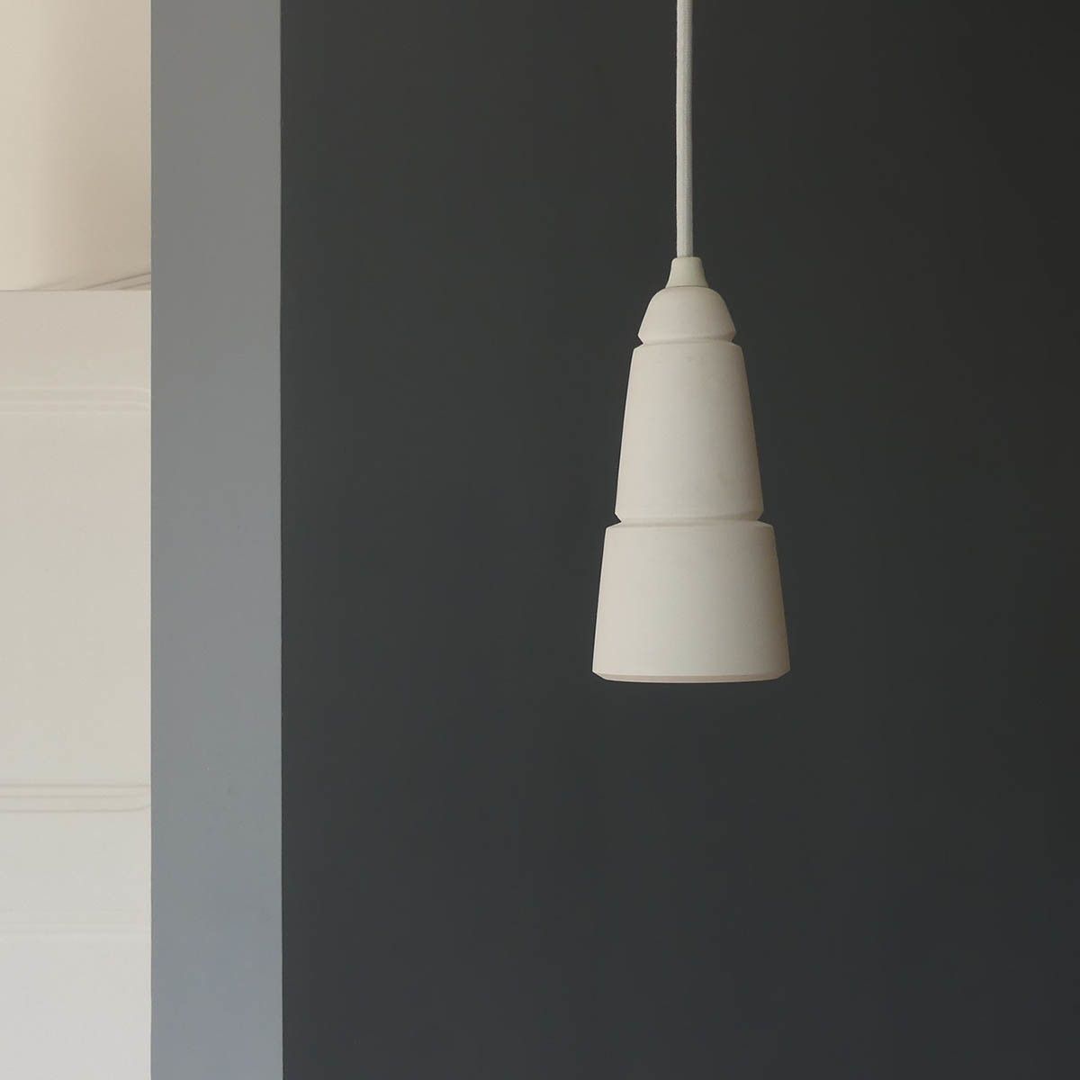 Suspension en plâtre