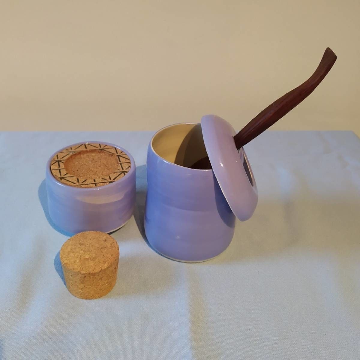 Ramequin et pot avec couvercle en liège