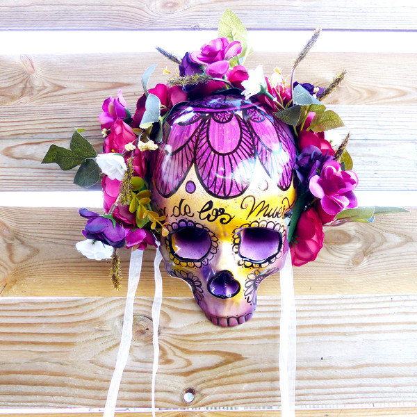 Home'Skull, Tête de mort, Skull, vanité, calaveras, Mascaras Violet Dia de los muertos,
www.latelierdescreateurs.com/